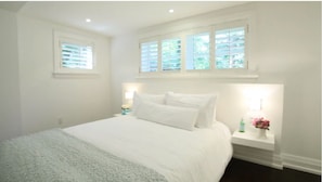 1 bedroom, desk, iron/ironing board, travel cot