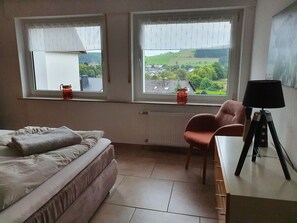 3 Schlafzimmer, kostenloses WLAN, BettwÀsche