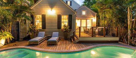 Outdoor pool, a heated pool