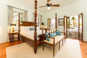 3 bedrooms, desk, iron/ironing board, free WiFi