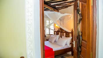 Cottage | 3 bedrooms, iron/ironing board, free WiFi, bed sheets