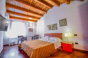 Habitación básica doble | Wifi gratis 