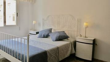 2 chambres, bureau, fer et planche Ă repasser, Wi-Fi gratuit