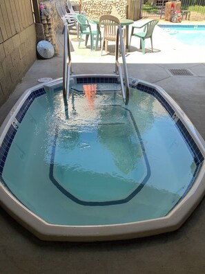 Außenpool, beheizter Pool