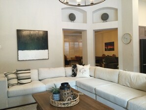 Smart TV, fireplace, video games, books