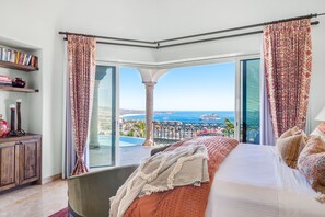 6 chambres, coffres-forts dans les chambres, fer et planche Ă repasser