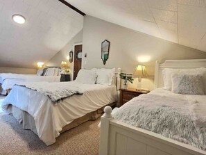 8 bedrooms, desk, iron/ironing board, travel cot