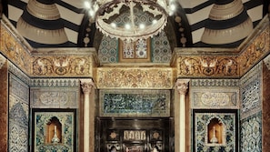 Interior - Luxurious One Bedroom Flat in Kensington Olympia - W14 (London)