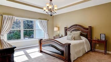 6 habitaciones, tabla de planchar con plancha y cuna de viaje