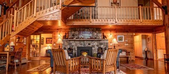 11-Bedroom Family Retreat/Wedding - Lake Champlain
