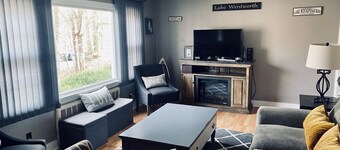 Cozy three bedroom house located just five minutes from Lake Winnipesaukee