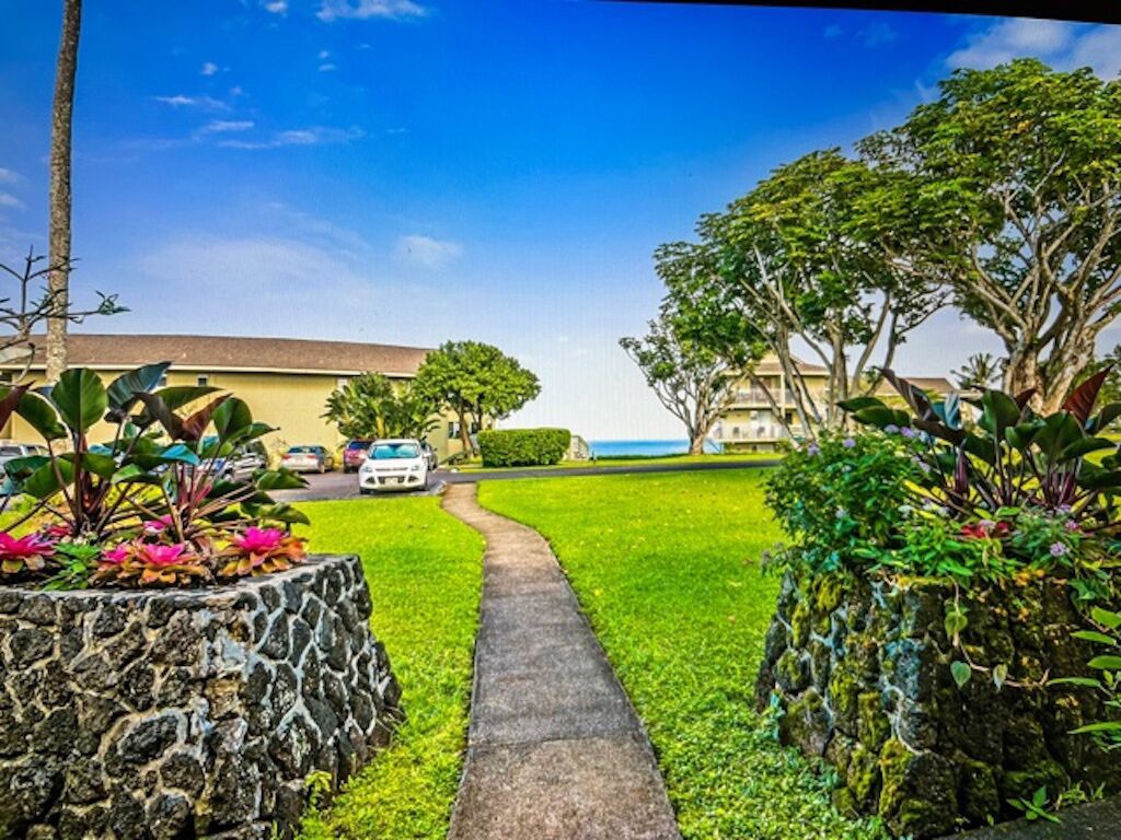 North Shore Kauai Alii Kai Condo. Ocean Bluff Princeville Community & Golf.