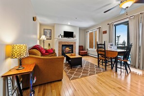 TV, fireplace - Saddleback - South Branch Condo 9-1 - ground floor unit (Rangeley)