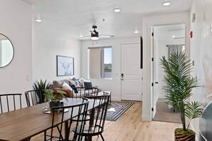 Condo, 3 quartos | Opções para refeição