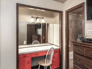 Studio (2 Bedrooms) | Property amenity - Bear Cave by Ruidoso Vacation Rentals (Ruidoso)