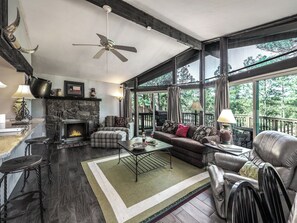 Front of property - Bear Cave by Ruidoso Vacation Rentals (Ruidoso)