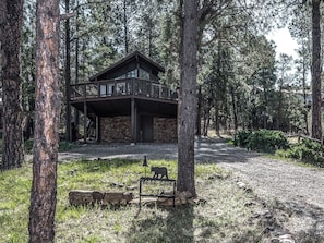 Studio (2 Bedrooms) | Property amenity - Bear Cave by Ruidoso Vacation Rentals (Ruidoso)