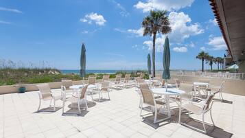 Condo (2 Bedrooms) | Property amenity