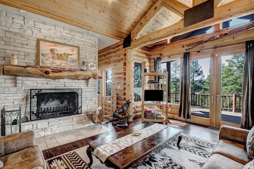 Blue Lake Lodge by Ruidoso Vacation Rentals