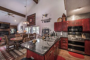 Studio (2 Bedrooms) | Fasilitas properti