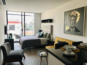 Design-Studio | Allergikerbettwaren, Verdunkelungsvorhänge, schallisolierte Zimmer