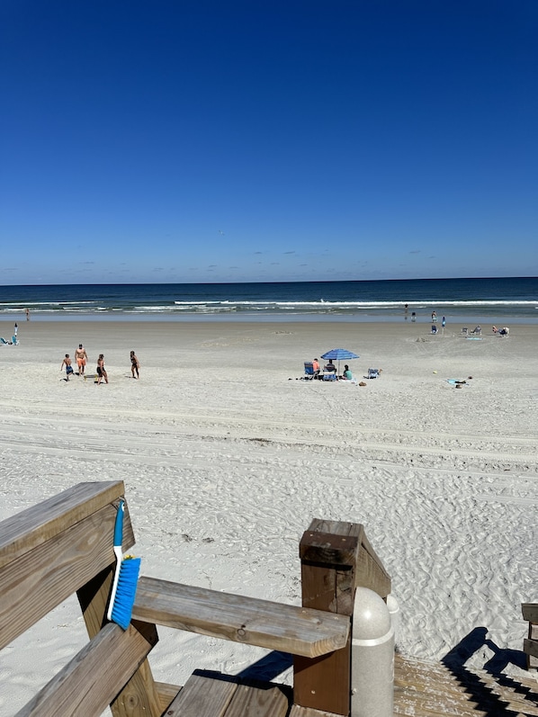 Beach nearby, sun loungers