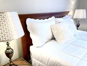 5 bedrooms, iron/ironing board, travel crib, free WiFi - Holiday Haus Zwei 
Very spacious home located in the heart of New Ulm (New Ulm)