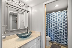 Condo, Multiple Beds, Private Pool, Pool View | Bathroom | Towels, toilet paper - Intercoastal 209 - Indian Shores (Indian Shores)
