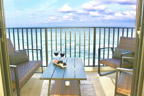 Sand Dollar Shores 7th Floor Oceanfront Condo