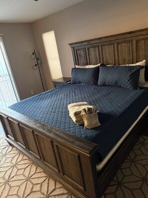 2 Schlafzimmer, Bügeleisen/Bügelbrett, kostenloses WLAN, Bettwäsche