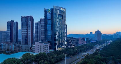 Holiday Inn Express Yangjiang City Center by IHG