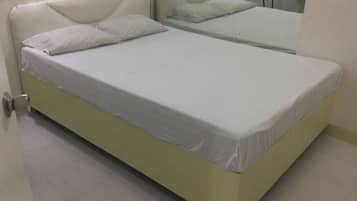 Habitación doble estándar | Wifi gratis y ropa de cama