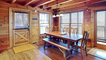 Studio (4 Bedrooms) | Bekvämlighet