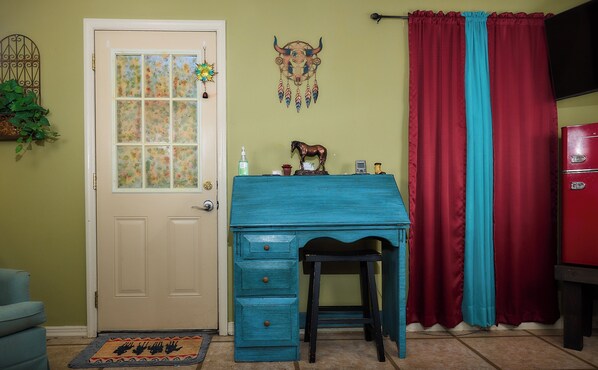 Unclassified image, 1 of 13, button - Pleasant Days Lodging Southwest Cottage (Homosassa)