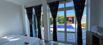 Mandalay Coast Cabaña Cerca A La Playa