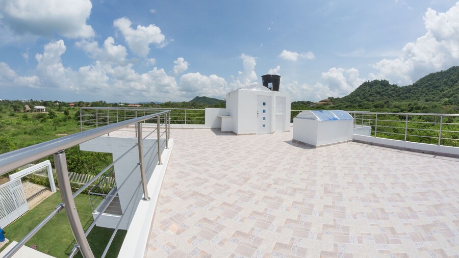 Mandalay Coast Cabaña Cerca A La Playa