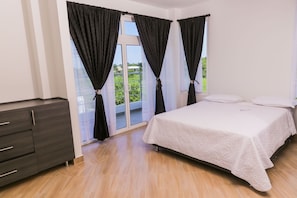 House, 4 Bedrooms, Accessible, Smoking | 4 bilik tidur