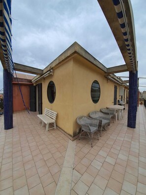 Apartment, 3 Bedrooms, Smoking | View from property