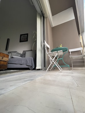 아파트, 침실 1개, 발코니 | 발코니