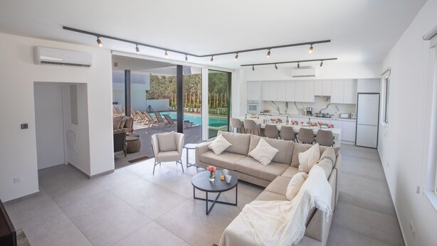 Villa, 5 habitaciones, fumadores, piscina privada | Interior