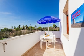 House, 2 Bedrooms, Accessible, Smoking | Exterior