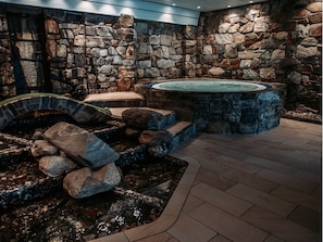 Bain à remous intérieur