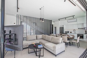 Villa, 5 Bedrooms, Private Pool, Garden View | Living area - Protaras Elite Pearl Villa Ep16 (Paralimni)