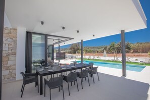 Villa, 5 chambres, piscine privée, vue sur le jardin | Extérieur
