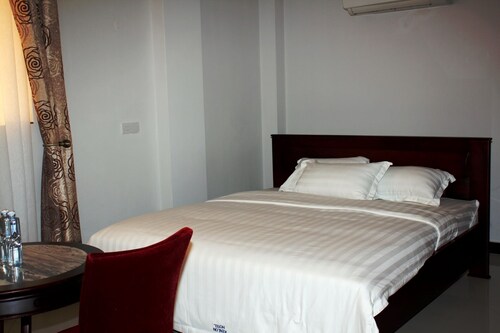 REMMINGS HOTEL KAMPALA