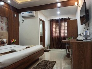 Interior detail - Hotel TLB Palace (Tezpur)