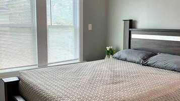 3 soveværelser, skrivebord, gratis Wi-Fi, sengetøj