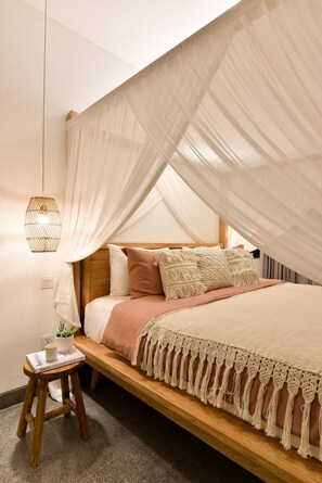 Villa, 4 Bedrooms | 4 bedrooms, in-room safe, iron/ironing board, free cribs/infant beds - Villa Soho (Canggu)
