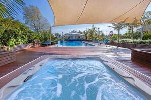 Outdoor pool, a heated pool - Relax At The Bach - Resort Style Living (Rotorua)