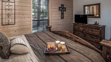 Studio (2 Bedrooms) | Property amenity